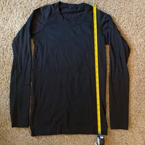 Excellent dupe for lululemon swiftly tech long sleeve